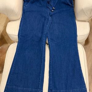 Chico’s wide leg trouser jeans 
2R, US 12R
 Blue Jeans